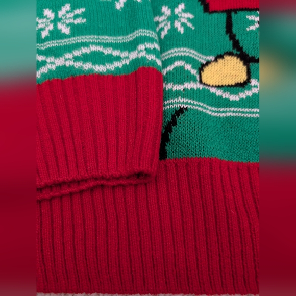 NWT Peanuts Snoopy Chillin' Dog House Christmas Ugly Sweater Adult 3XL 3XG XXXL - Picture 8 of 13